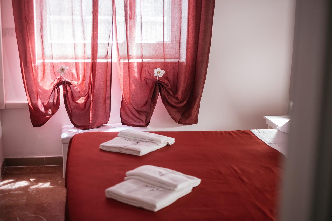 Butterfly Bed & Breakfast Lecce
